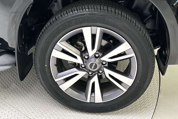 2023 Isuzu MU-X LS-T thumb-9