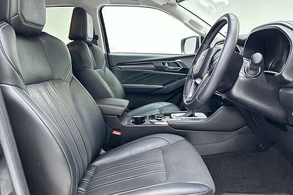 2023 Isuzu MU-X LS-T thumb-12