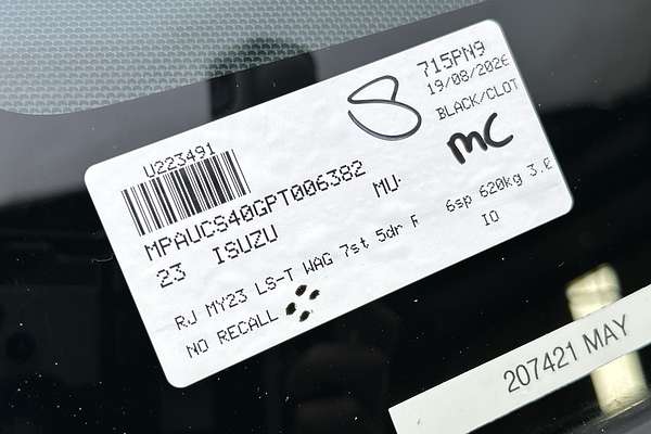 2023 Isuzu MU-X LS-T thumb-23