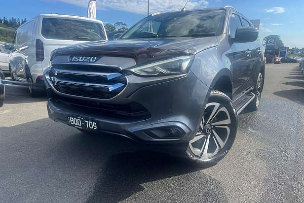 2021 Isuzu MU-X LS-T