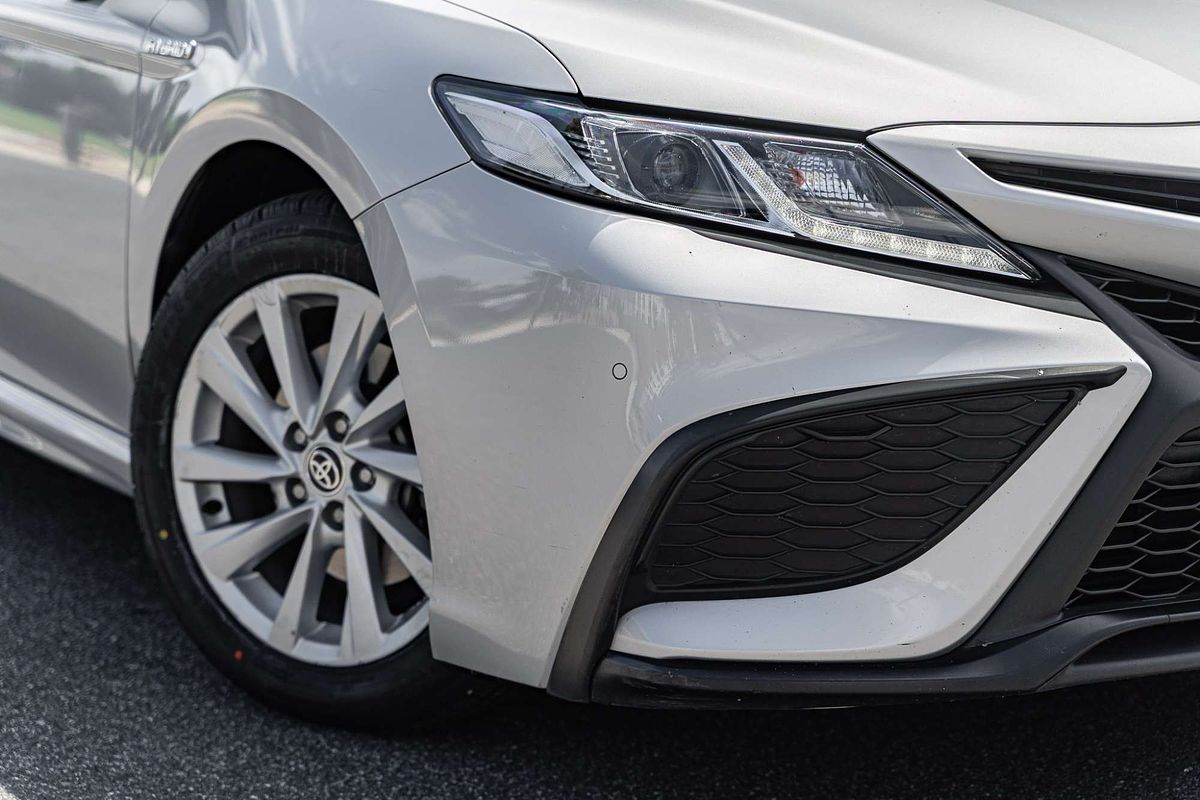 2022 Toyota Camry Ascent Sport AXVH70R