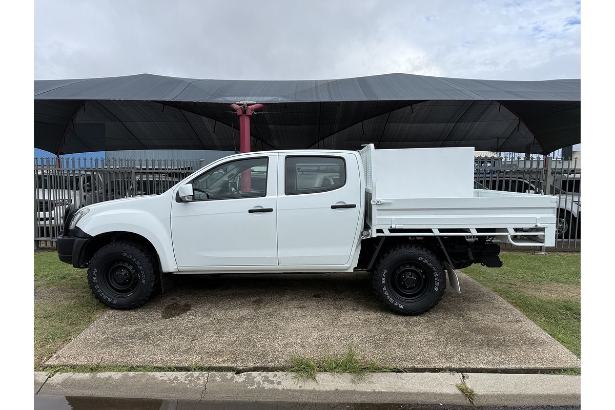 2017 Isuzu D-MAX SX 4X4