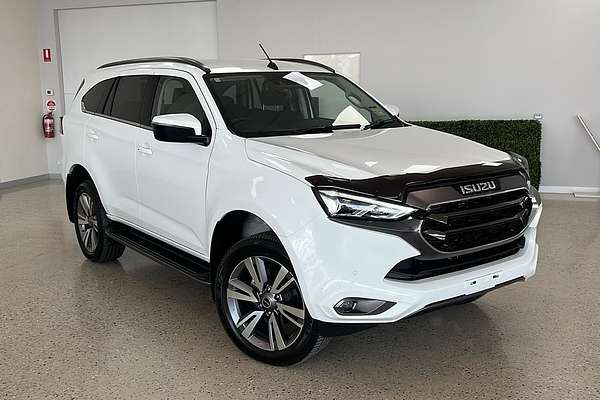2024 Isuzu MU-X LS-T