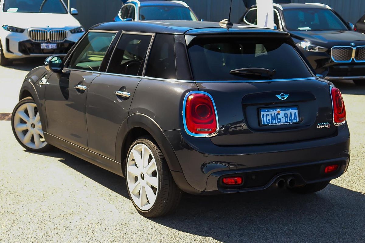 2018 MINI Hatch Cooper S F55