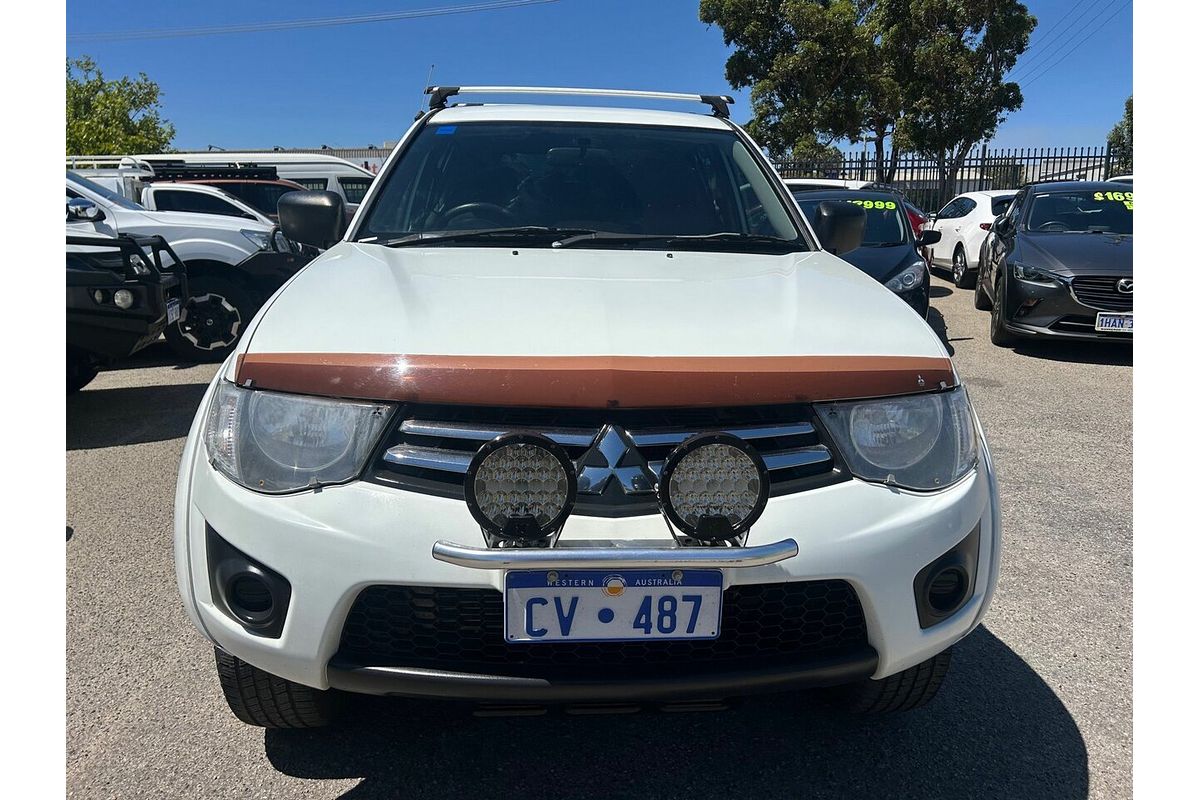 2014 Mitsubishi Triton GLX MN 4X4
