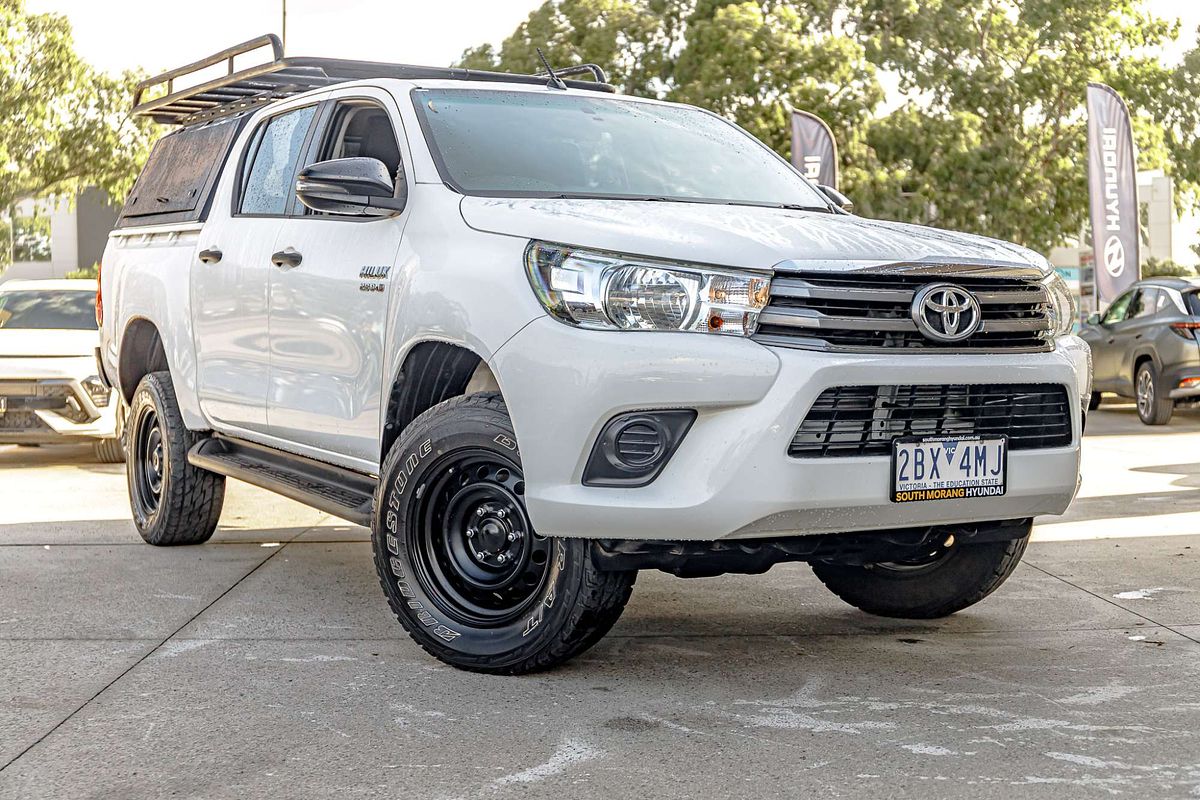 2017 Toyota Hilux SR GUN126R 4X4