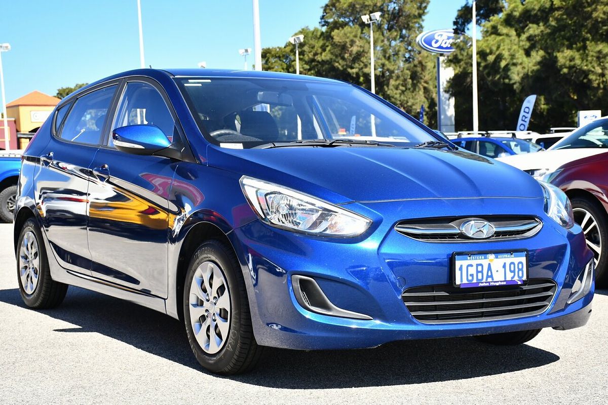 2016 Hyundai Accent Active RB3