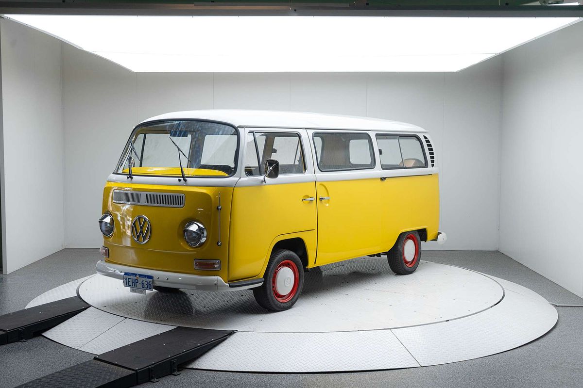 1971 Volkswagen Kombi Transporter Microbus Type 2