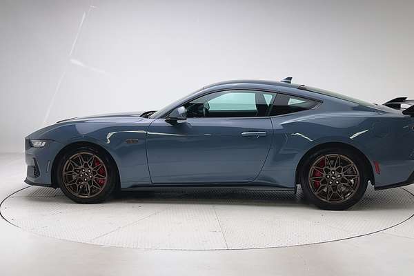 2025 Ford Mustang GT FO thumb-7