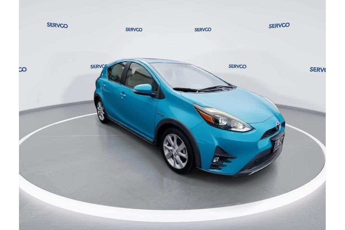 2018 Toyota Prius C Four