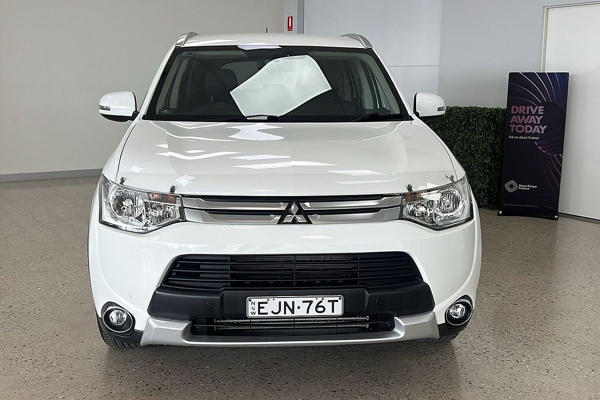 2014 Mitsubishi Outlander LS ZJ