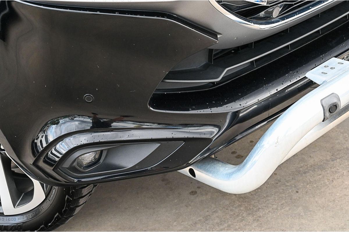 2022 Isuzu MU-X LS-T