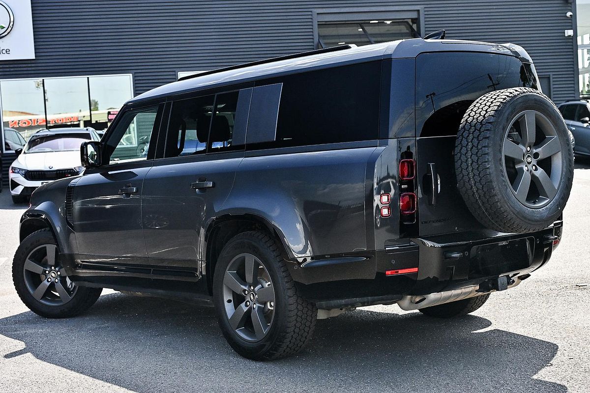 2024 Land Rover Defender 130 P400 X-Dynamic SE L663