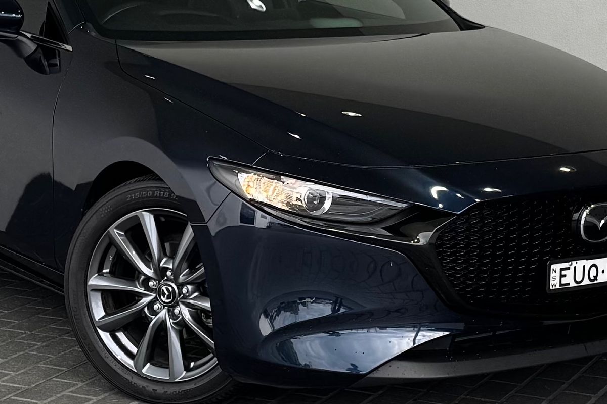 2022 Mazda 3 G20 Touring BP Series