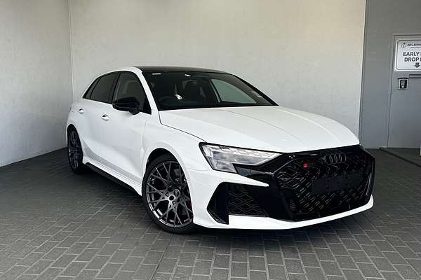 2025 Audi RS3 GY