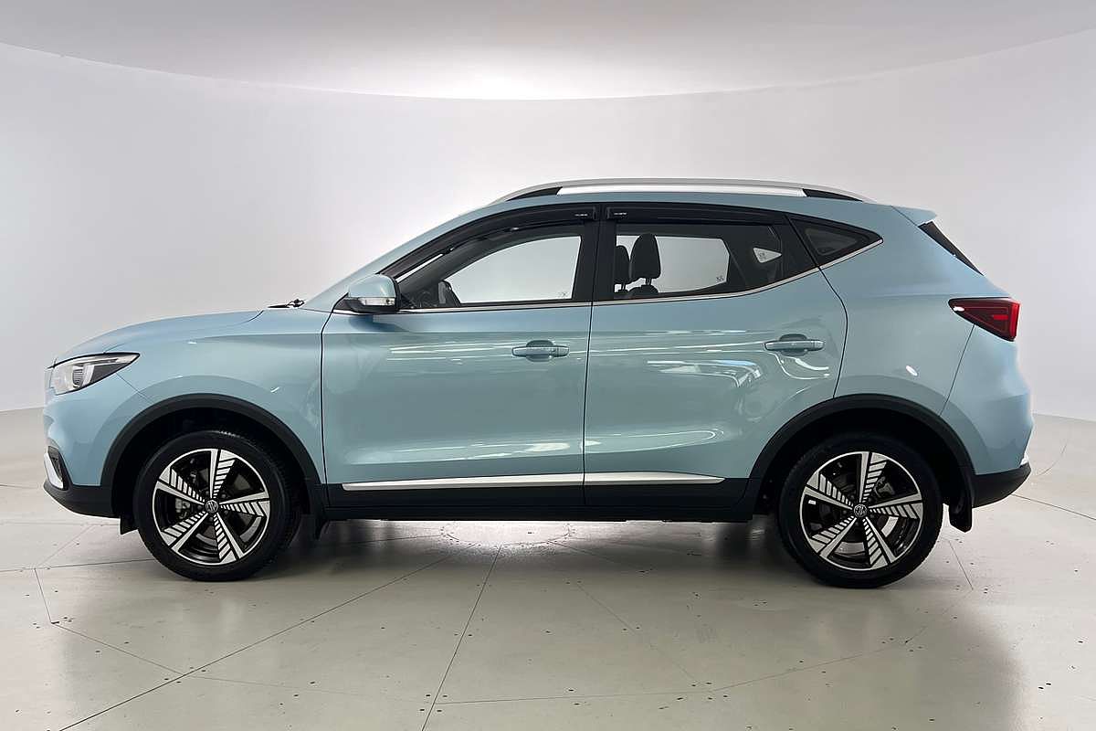 2021 MG ZS Essence AZS1