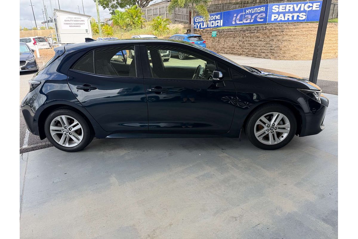 2018 Toyota Corolla Ascent Sport MZEA12R