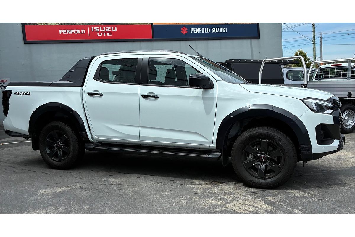 2025 Isuzu D-MAX X-TERRAIN 4X4
