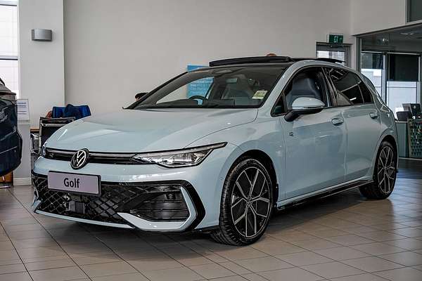 2025 Volkswagen Golf 110TSI R-Line 8.5