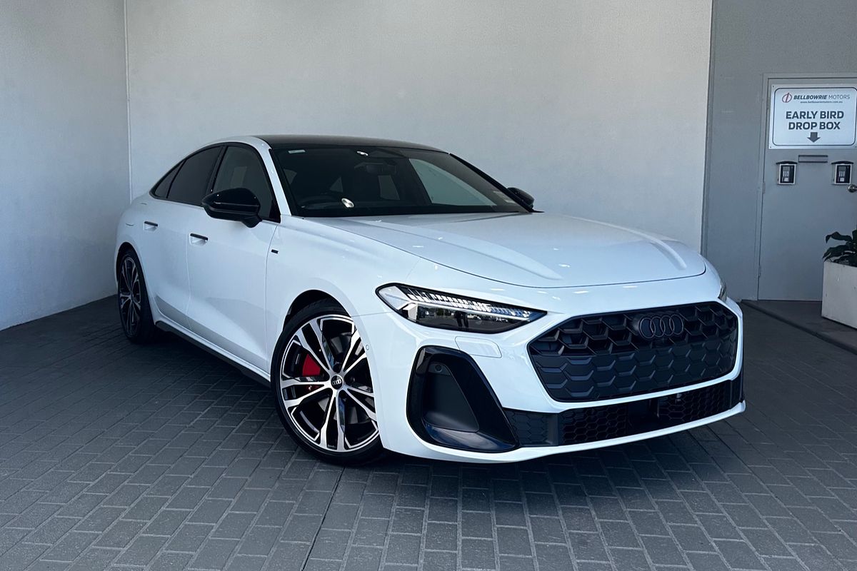 2025 Audi A5 e-hybrid S-Line B10