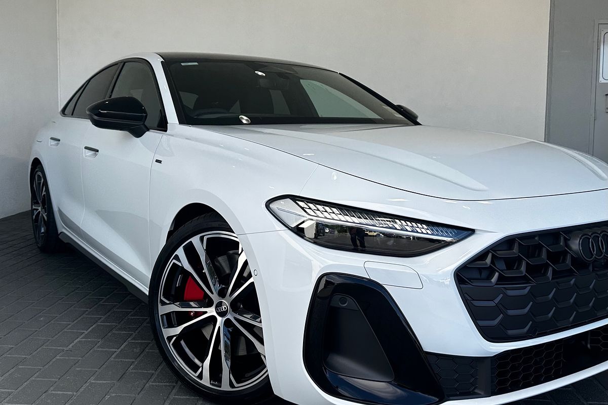 2025 Audi A5 e-hybrid S-Line B10