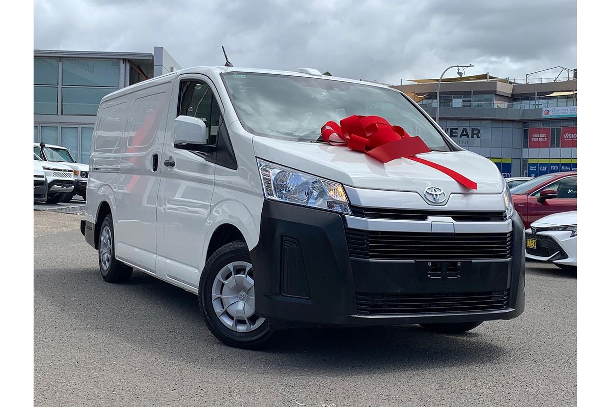 2021 Toyota Hiace GDH300R LWB