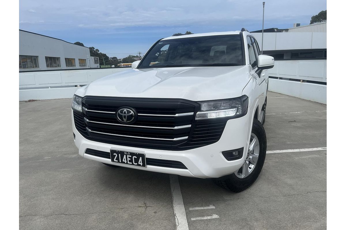 2022 Toyota Landcruiser GXL FJA300R