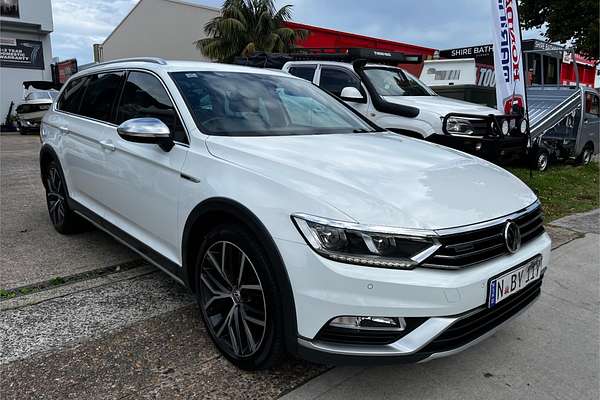 2017 Volkswagen Passat Alltrack Wolfsburg Edition B8