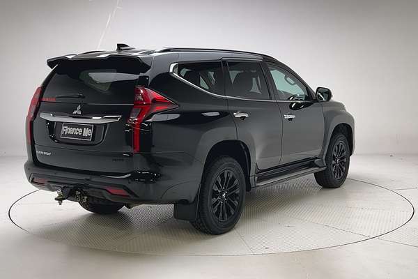 2022 Mitsubishi Pajero Sport GSR QF thumb-7