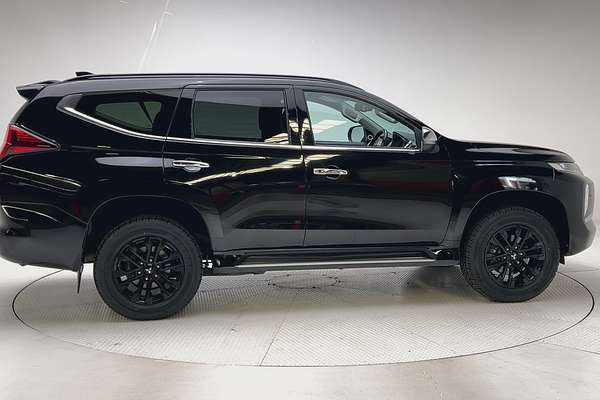 2022 Mitsubishi Pajero Sport GSR QF thumb-8