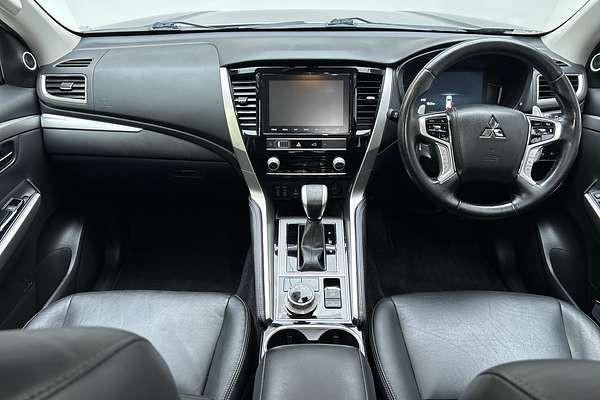 2022 Mitsubishi Pajero Sport GSR QF thumb-19