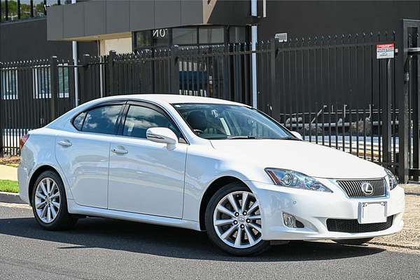 2008 Lexus IS 350 Version L GSE21