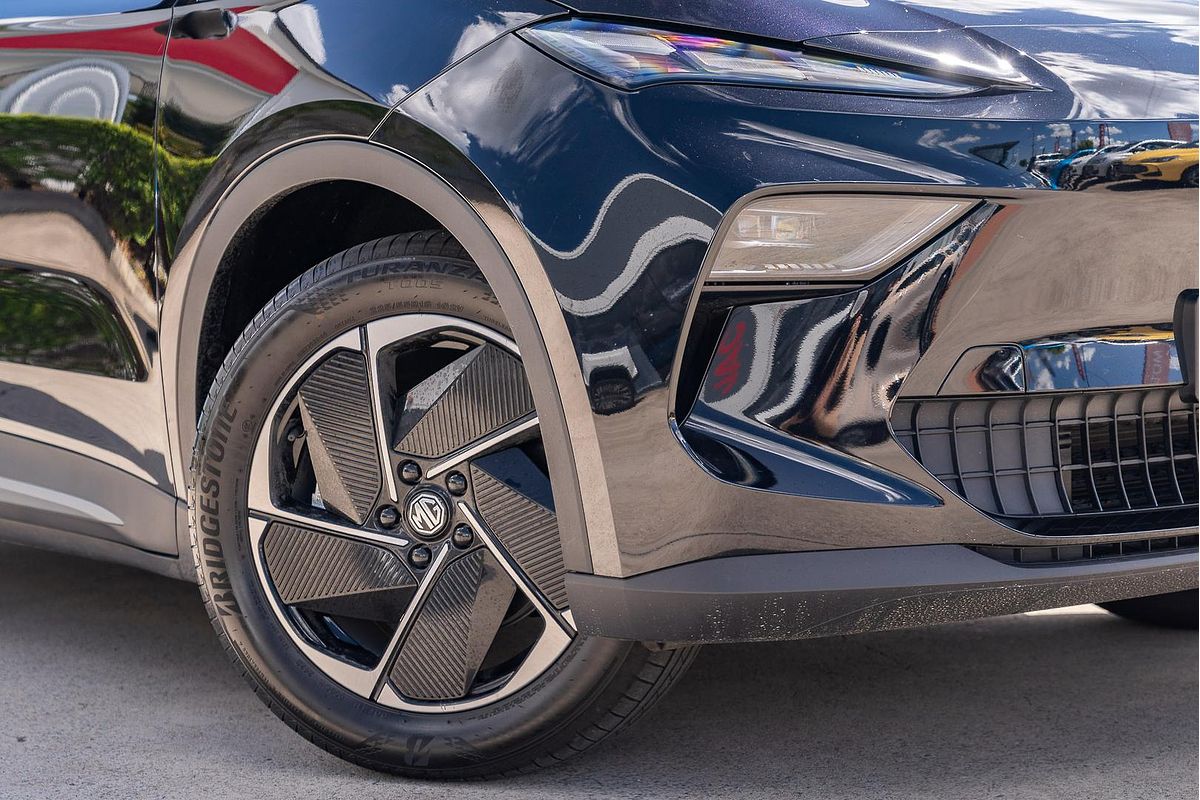 2025 MG MGS5 EV Essence 62 ZS3EM