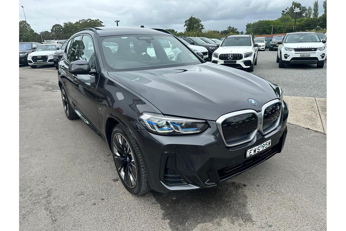 2023 BMW iX3 M Sport G08