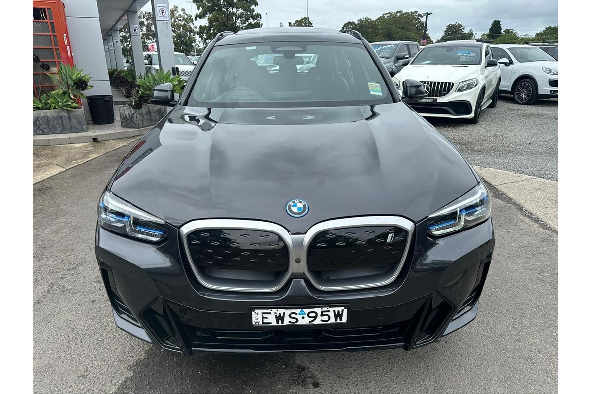 2023 BMW iX3 M Sport G08