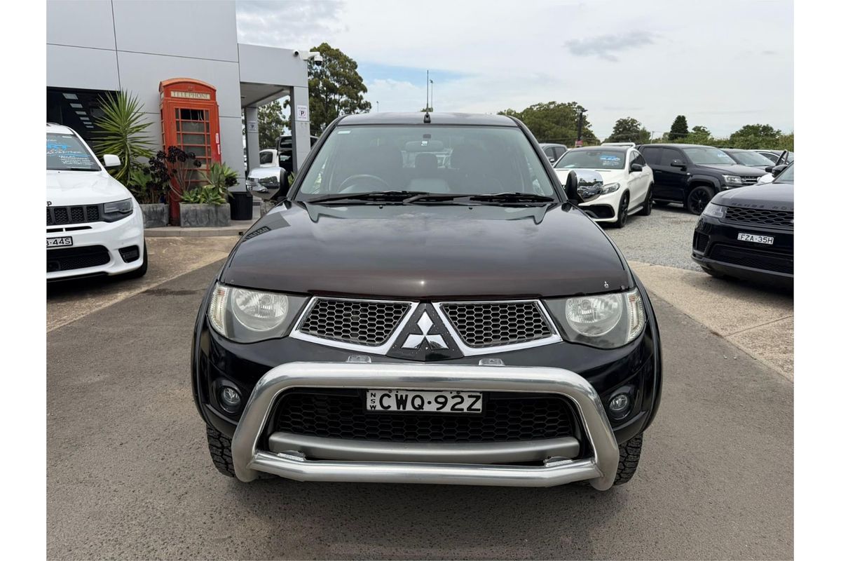 2014 Mitsubishi Triton GLX-R MN 4X4