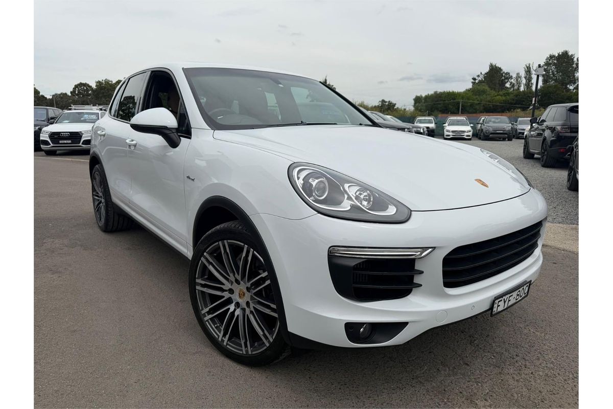 2015 Porsche Cayenne Diesel 92A