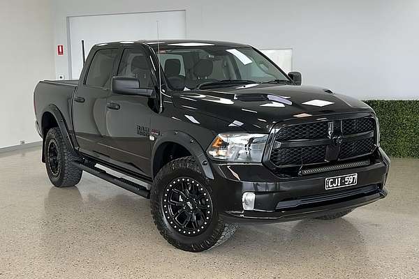 2022 RAM 1500 Express DS 4X4 SWB