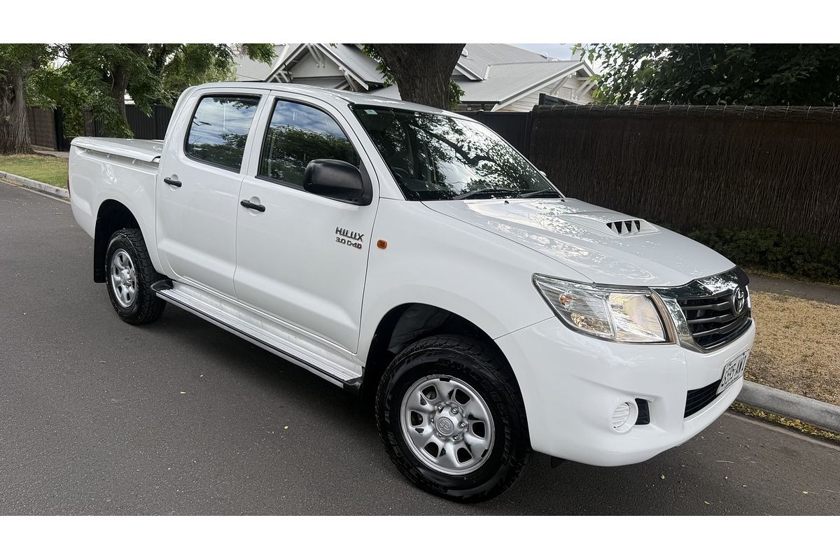 2013 Toyota Hilux SR (4x4) KUN26R MY14 4X4