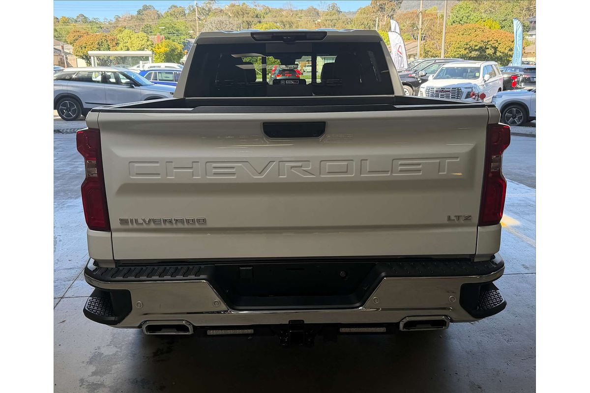 2026 Chevrolet Silverado 1500 LTZ Premium W/Tech Pack T1 4X4