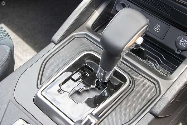 2025 KGM Musso ELX Q261 4X4 thumb-14