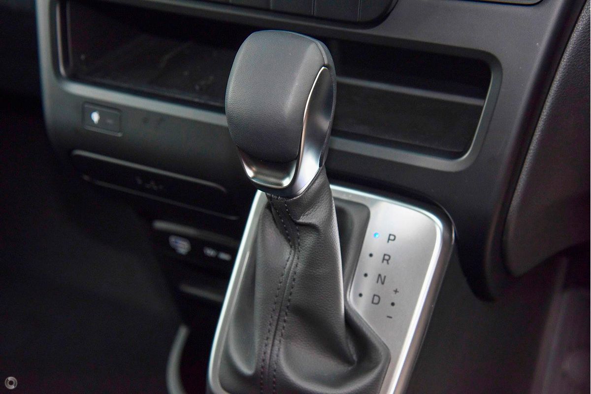 2025 Hyundai STARIA LOAD US4.V3