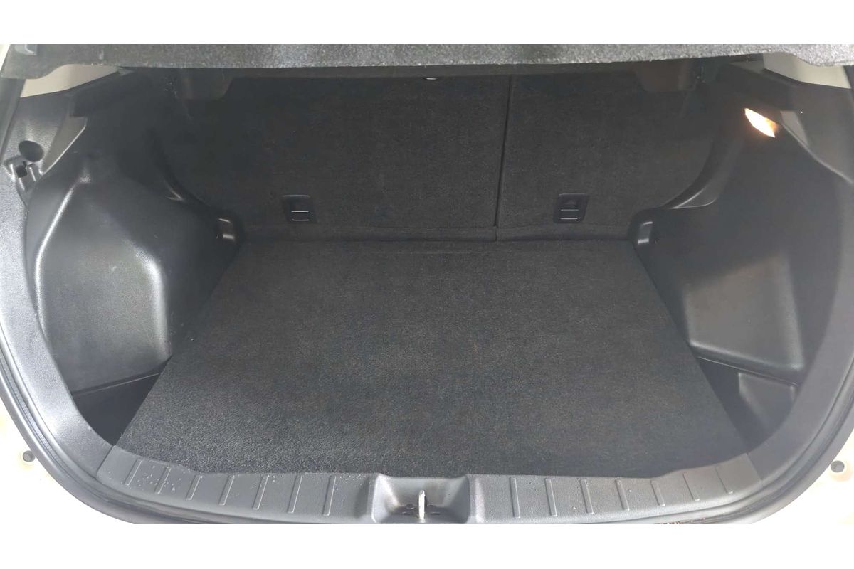 ASX XC MY18 LS (2WD) 2.0L 4Cyl MULTI POINT F/INJ CONTINUOUS VARIABLE 4D WAGON