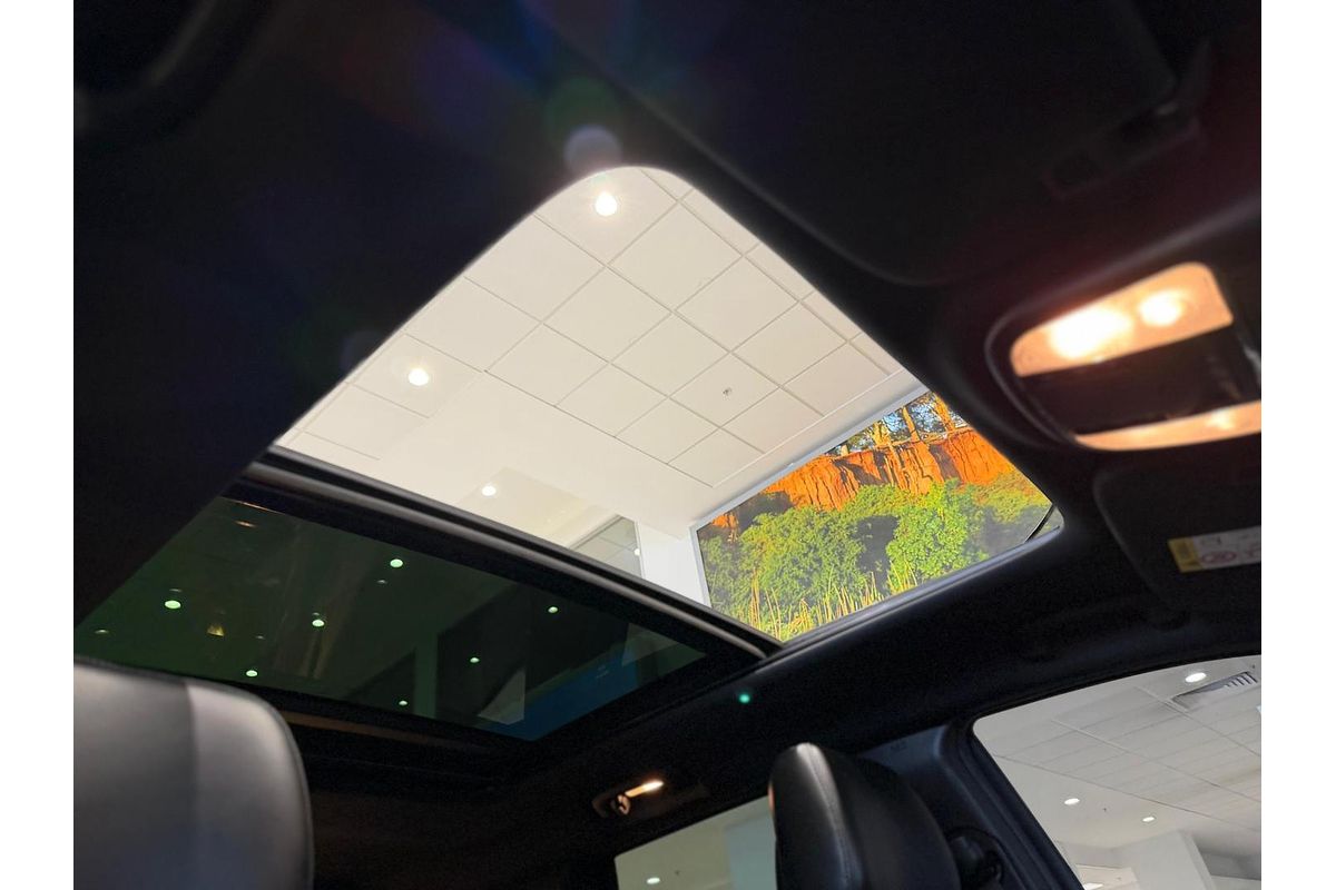 2017 Jeep Grand Cherokee Overland WK