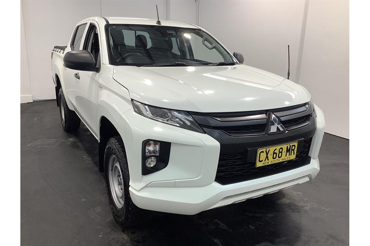 2019 Mitsubishi Triton GLX ADAS MR 4X4