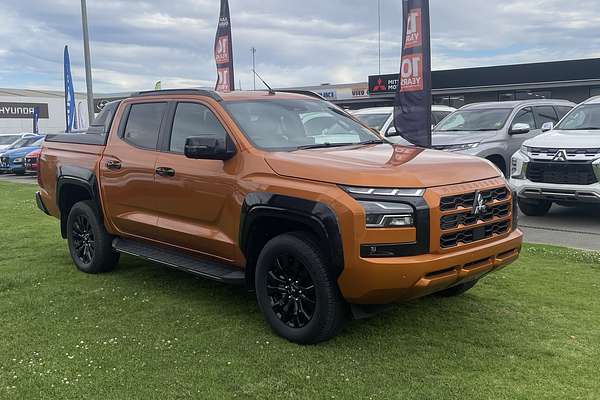2025 Mitsubishi Triton GSR MV 4X4