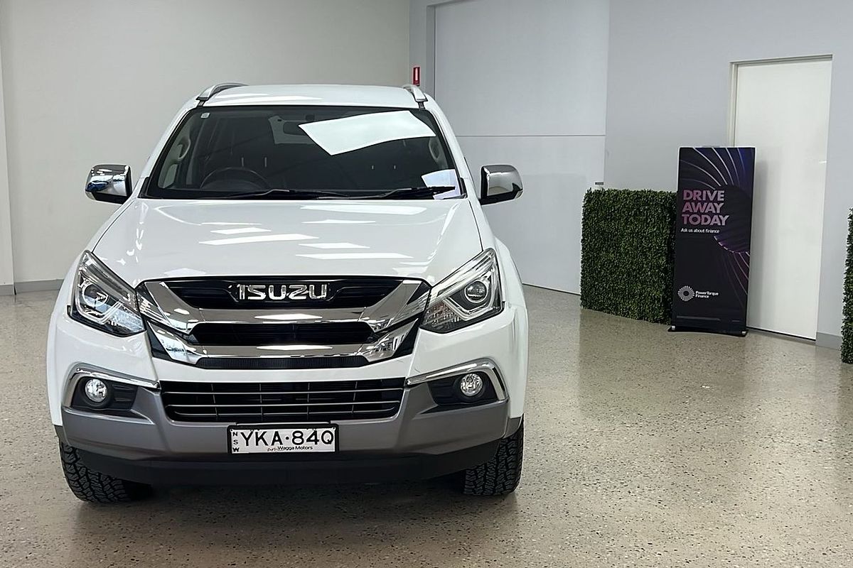 2021 Isuzu MU-X LS-T