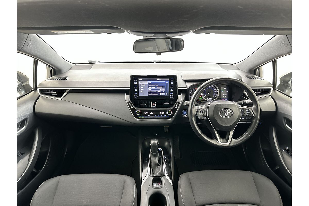 2018 Toyota Corolla SX Hybrid ZWE211R
