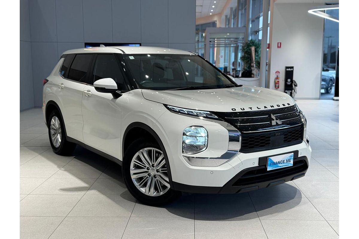 2021 Mitsubishi Outlander ES ZM