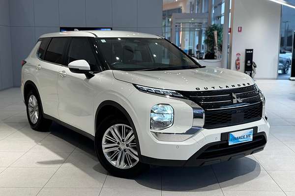 2021 Mitsubishi Outlander ES ZM